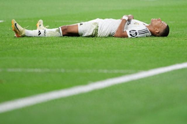 混团世界杯：国乒狂轰8-0胜韩国！双王、栋曼立功，孙颖莎休战