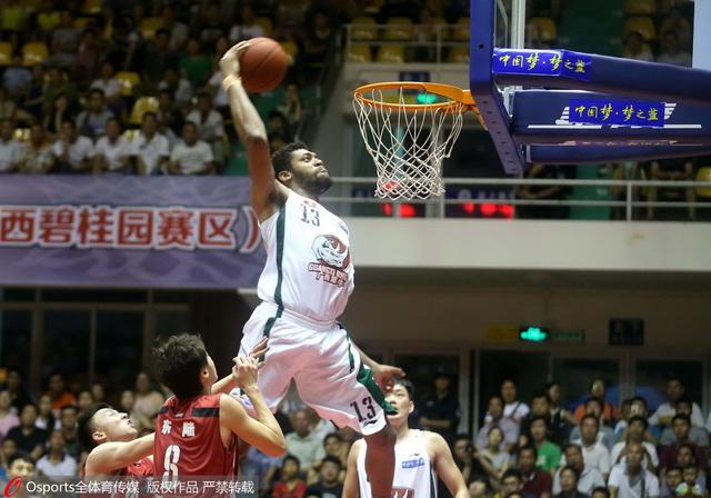 越南U22主帅：相对于前两次对阵中国，这次我们阵容更强（越南U22主帅：这次迎战中国，我们的阵容比前两次更强）