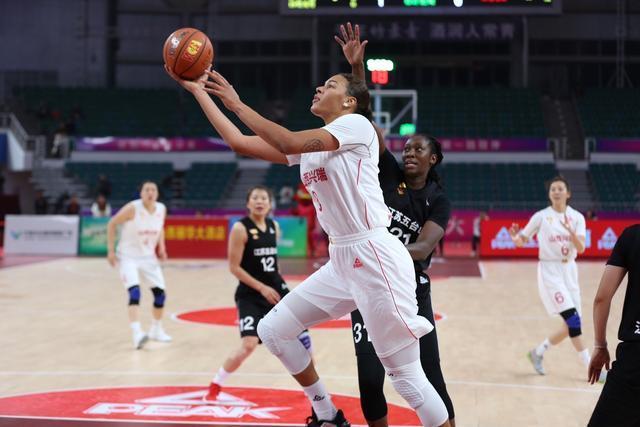 官方：德国明年3月将和瑞士热身，与科特迪瓦的比赛取消（官方确认：德国队明年3月热身对阵瑞士，与科特迪瓦一役取消）