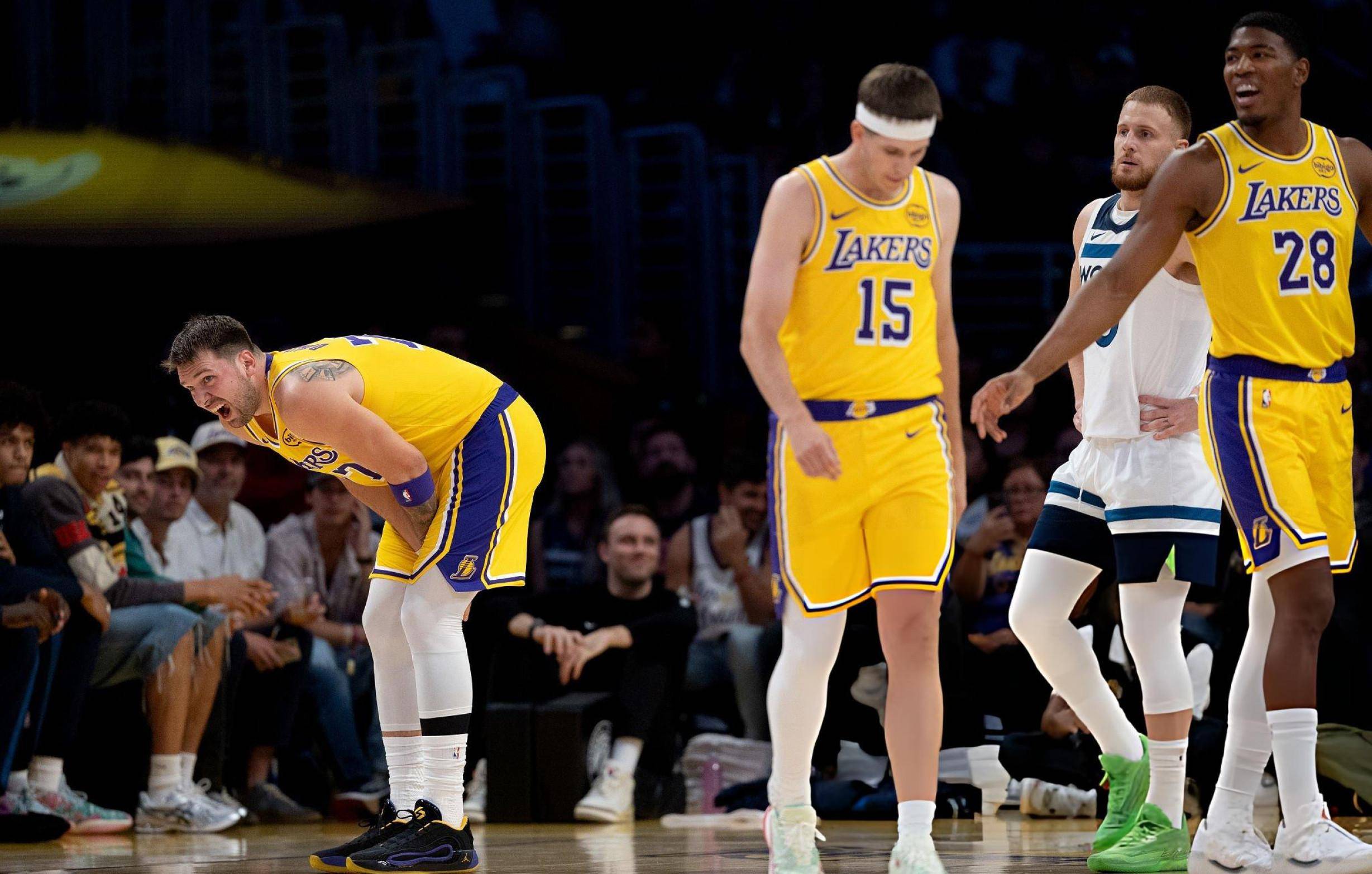 斯科尔斯、卡拉格都认为：哈白布是足球历史上最佳中场组合（斯科尔斯与卡拉格一致认为：哈白布是足坛史上最强中场组合）